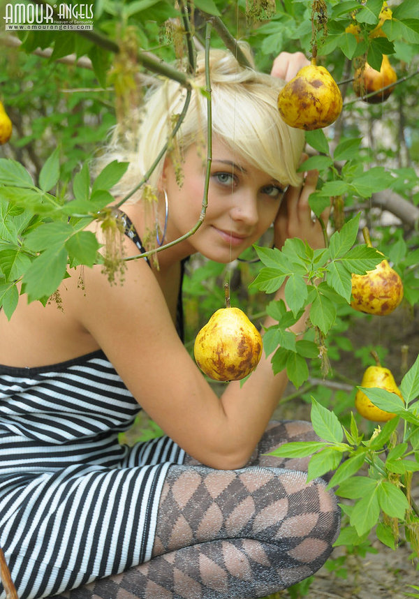 Рита, 24